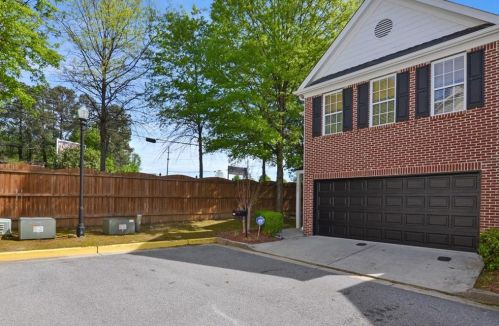 1937 Harrison Park Dr, Atlanta, GA 30341-4844