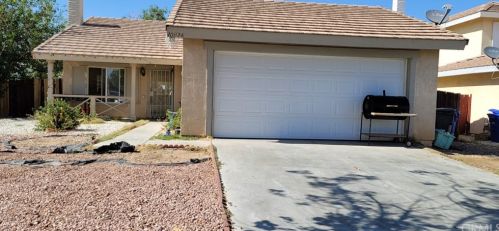 10876 Joshua St, El Mirage, CA 92301-4125
