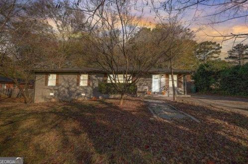 764 San Fernando Dr, Smyrna GA  30080-1435 exterior