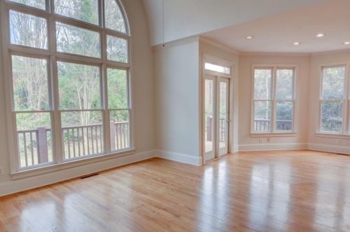 305 Hunting View Ct, Atlanta GA  30328-2779 exterior