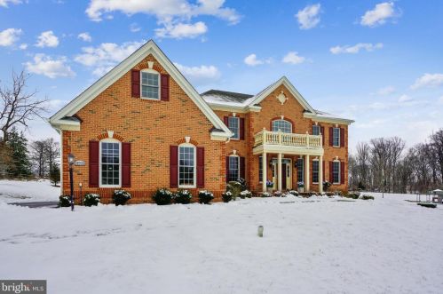 14905 Meriwether Dr, Glenelg, MD 21737-9628