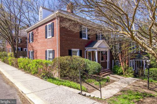 4237 32nd Rd, Arlington, VA 22206-2005