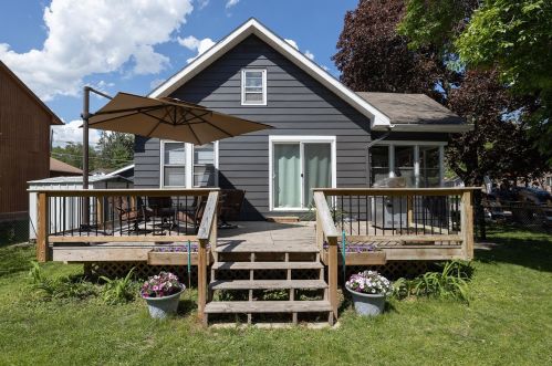 1397 Alaska Ave, Saint Paul MN  55116-2339 exterior