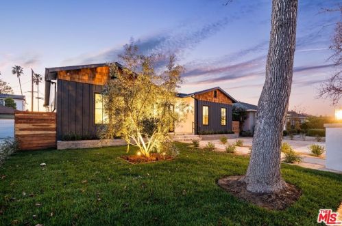 4849 Stern Ave, Van Nuys CA  91423-1923 exterior