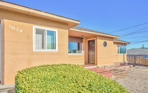 1024 Highland St, Seaside CA 93955-6103 exterior