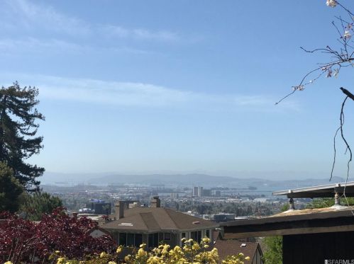 1526 Le Roy Ave, Berkeley, CA 94708-1914