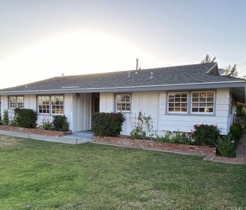 22840 Miriam Way, Colton, CA 92313-5221