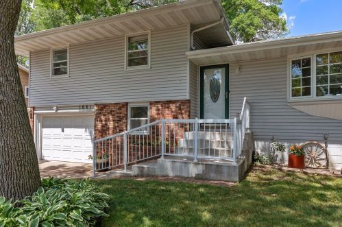 1661 75th Ave, Minneapolis, MN 55432-3662