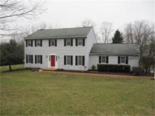 24 Levingston Cir, Lancaster, PA 17601-2929