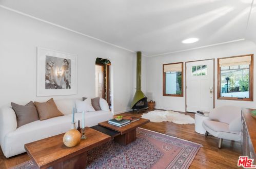 1520 Columbia Dr, Glendale CA  91205-3508 exterior