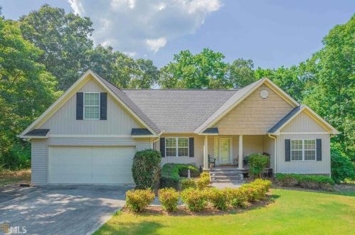 374 Homestead Rd, Hartwell, GA 30643-8500