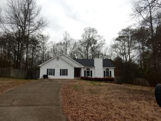 256 River Ridge Dr, Carrollton, GA 30117-7719