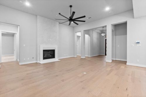 999 Briac Ln, Conroe TX  77301-4109 exterior