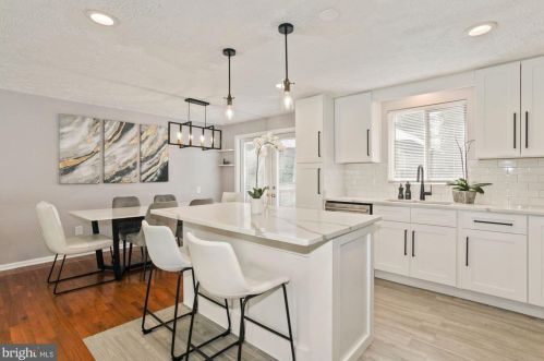 5808 Heming Ave, Springfield VA  22151-2716 exterior