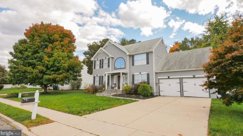 41 Charleston Dr, Erial, NJ 08081-2315