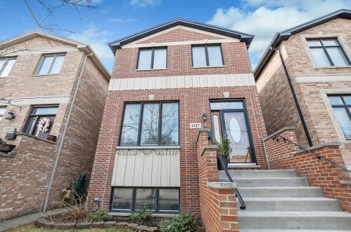 1147 34th Pl, Chicago, IL 60608-6417