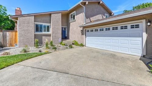 8041 Copperwood Dr, Citrus Heights, CA 95610-4060