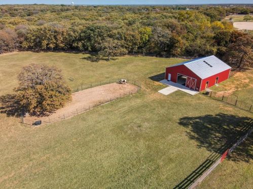 621 Birch Ct, Argyle TX 76226 exterior