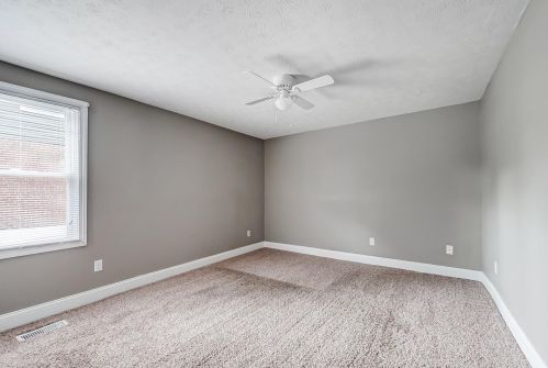 245 Harvest Ln, Cincinnati OH exterior