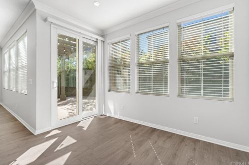 56 Rembrandt, Irvine CA  92620-7314 exterior