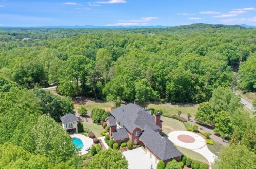 4458 Shirley Rd, Gainesville, GA 30506-5103