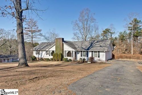 334 Woodsong Dr, Inman, SC 29349-9783