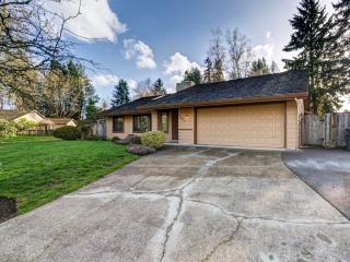 3487 Radcliff Ct, Beaverton OR  97123-8672 exterior