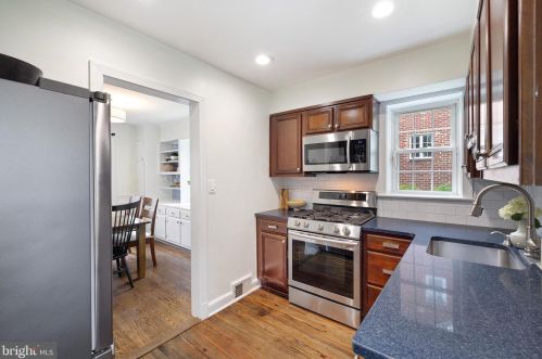 9613 Clearview Pl, Silver Spring MD 20901-2902 exterior