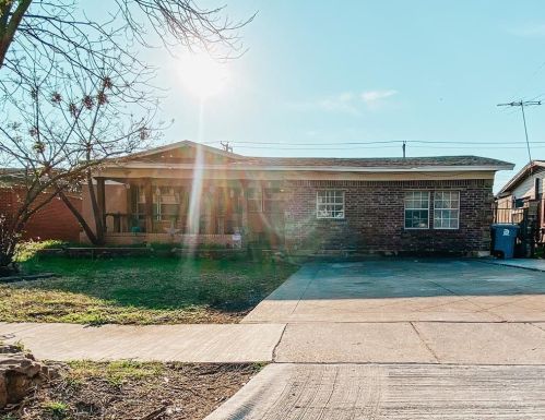 10023 Brockbank Dr, Dallas, TX 75229-5848