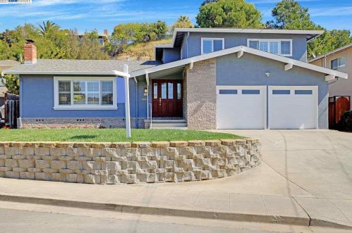 4728 Sorani Way, Hayward, CA 94546-1315
