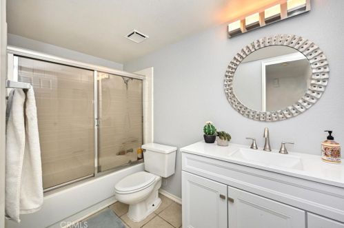 889 Sapphire Ln, Anaheim CA  92807-4864 exterior