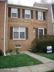 7016 Bradwood Ct, Springfield VA  22151-3525 exterior