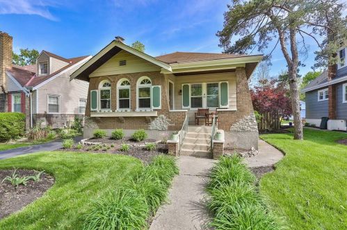 40 Euclid Ave, Cincinnati, OH 45215-4218