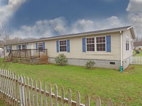 134 Sunny Hill Rd, Cascade, WV 26542-9560