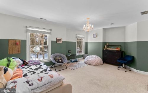 944 Old County Rd, Severna Park MD 21146-4817 exterior