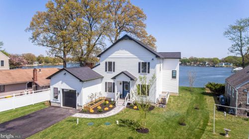 1921 Surf Cir, Riviera Beach, MD 21122-4822