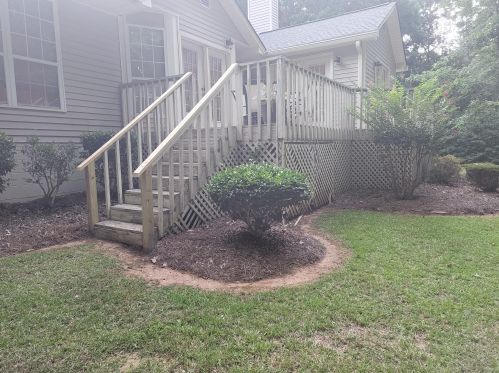 160 Callison Dr, Greenwood, SC 29646-7681