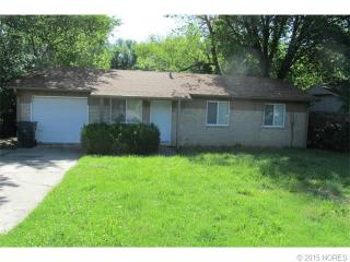 906 Choctaw Ave, Claremore OK  74017-6711 exterior