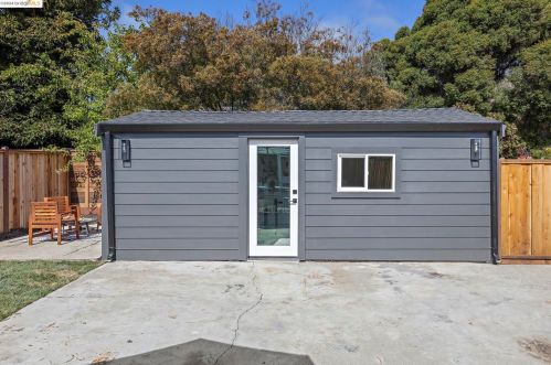1400 Liberty St, Richmond CA  94530-2224 exterior