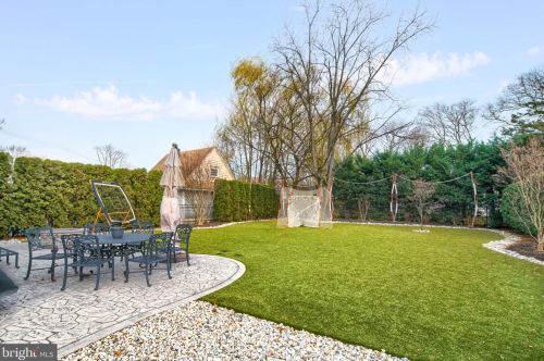 415 Washington Ave, Tavistock NJ 08033-3340 exterior