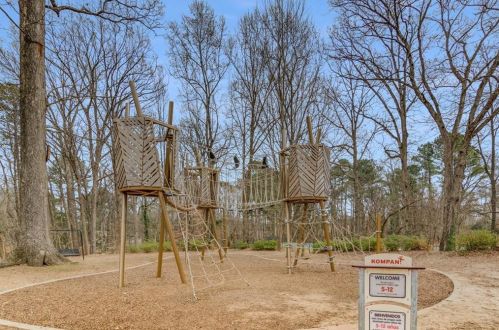 2158 Havenwood Trl, Atlanta GA  30319-4018 exterior