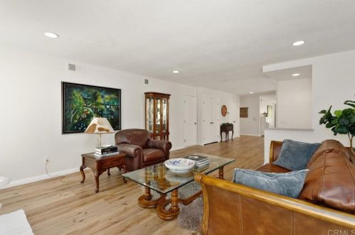 4246 Dusk Ln, Oceanside, CA 92056-4715