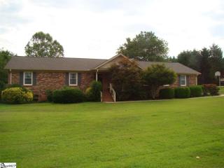 604 Clarendon Dr, Easley, SC 29642-9335