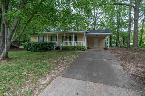 44 Burney Dr, Monticello, GA 31064-1300