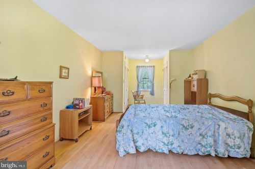 16 Severn Riv Rd, Severna Park MD 21146-4659 exterior