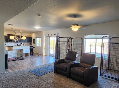 347 Hahns Peak Ave, Pueblo CO  81007-2805 exterior