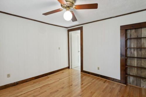 3180 Harris Dr, Atlanta GA  30344-4403 exterior