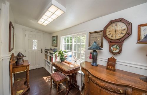 337 Wagnon Rd, Sebastopol, CA 95472-9270