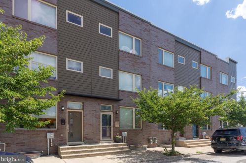 1107 Berks St, Philadelphia, PA 19125-6007