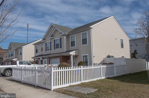 1531 19th St, Philadelphia PA  19121-4120 exterior